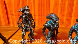 MaxSold Auction: Vintage 1992 Aliens Action Figures Xenomorph XX-121  - Hamilton (Ontario, Canada) SELLER MANAGED Estate Sale Online Auction - Gertrude Street
