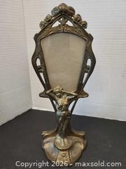 MaxSold Auction: Antique Frames - Surrey (British Columbia, Canada) PARTNER MANAGED Estate Sale Online Auction - 16 Avenue