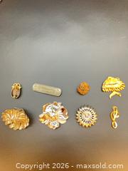 MaxSold Auction: Brooches - Surrey (British Columbia, Canada) PARTNER MANAGED Estate Sale Online Auction - 16 Avenue