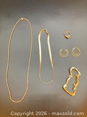 MaxSold Auction: Gold Jewelry - Surrey (British Columbia, Canada) PARTNER MANAGED Estate Sale Online Auction - 16 Avenue