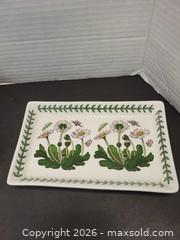 MaxSold Auction: Portmeirion Serveware  - Surrey (British Columbia, Canada) PARTNER MANAGED Estate Sale Online Auction - 16 Avenue