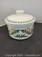 MaxSold Auction: Portmeirion Serveware  - Surrey (British Columbia, Canada) PARTNER MANAGED Estate Sale Online Auction - 16 Avenue