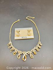 MaxSold Auction: Rhinestones   - Surrey (British Columbia, Canada) PARTNER MANAGED Estate Sale Online Auction - 16 Avenue