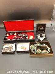 MaxSold Auction: Vintage Costume Jewelry - Surrey (British Columbia, Canada) PARTNER MANAGED Estate Sale Online Auction - 16 Avenue