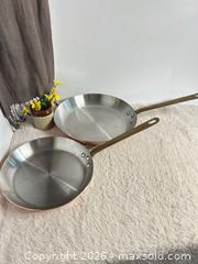 MaxSold Auction: Copper Pan Pair Williams Sonoma Sur La Table France - Toronto (Ontario, Canada) SELLER MANAGED Reseller Online Auction - Bayview Avenue