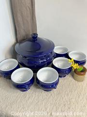 MaxSold Auction: Emily Henry France Lion Head Soup Pot & 6 Bowls - Toronto (Ontario, Canada) SELLER MANAGED Reseller Online Auction - Bayview Avenue