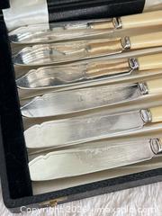 MaxSold Auction: Vintage 1930’s Sheffield England 12 pcs Cutlery Stainless Ivory Tone Handles Original Box - Toronto (Ontario, Canada) SELLER MANAGED Reseller Online Auction - Bayview Avenue