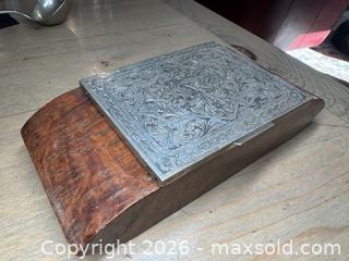 MaxSold Auction: 800 Silver top box - Hamilton (Ontario, Canada) PARTNER MANAGED Downsizing Online Auction - Witherspoon Street
