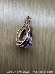 MaxSold Auction: Gold Amethyst Pendant - Hamilton (Ontario, Canada) PARTNER MANAGED Downsizing Online Auction - Witherspoon Street