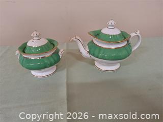 MaxSold Auction: Child sized tea pot and sugar bowl.  - Stone Mills (Ontario, Canada) SELLER MANAGED Charity/Fundraising Online Auction - Academy Street