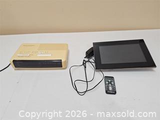 MaxSold Auction: Clock Radio and Photo Frame - Stone Mills (Ontario, Canada) SELLER MANAGED Charity/Fundraising Online Auction - Academy Street