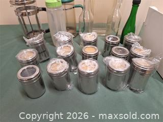 MaxSold Auction: Kitchen Lot - Stone Mills (Ontario, Canada) SELLER MANAGED Charity/Fundraising Online Auction - Academy Street