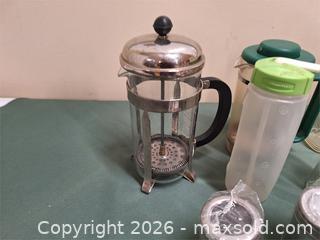 MaxSold Auction: Kitchen Lot - Stone Mills (Ontario, Canada) SELLER MANAGED Charity/Fundraising Online Auction - Academy Street