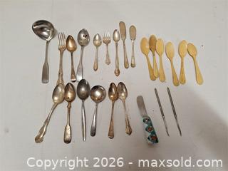 MaxSold Auction: Vintage Serving Pieces - Stone Mills (Ontario, Canada) SELLER MANAGED Charity/Fundraising Online Auction - Academy Street