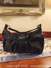 MaxSold Auction: Coach Black Leather Hobo Shoulder Bag with Gold Hardware - London (Ontario, Canada) SELLER MANAGED Downsizing Online Auction - Ravenglass Crescent