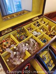 MaxSold Auction: Vintage Victorian-Style Wood Jewelry Box with Mirror - London (Ontario, Canada) SELLER MANAGED Downsizing Online Auction - Ravenglass Crescent