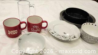 MaxSold Auction: Mixed Kitchenware Lot: Mugs, Bowls, Plates, Pitcher & Bakeware - Toronto (Ontario, Canada) SELLER MANAGED Downsizing Online Auction - Fisherville Road