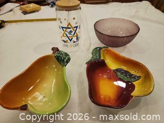 MaxSold Auction: Multi-Color Ceramic Decorative & Serving Bowl, Made in Portugal - Toronto (Ontario, Canada) SELLER MANAGED Downsizing Online Auction - Fisherville Road