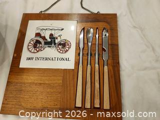 MaxSold Auction: Wicker Gift Basket with Ceramic Mugs, Cheese Board & Knives - Toronto (Ontario, Canada) SELLER MANAGED Downsizing Online Auction - Fisherville Road
