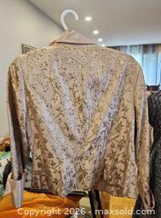 MaxSold Auction: Women's Embellished Jacket & Shawl/Wrap Blush JS Collections Olsen - Toronto (Ontario, Canada) SELLER MANAGED Downsizing Online Auction - Fisherville Road