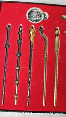 MaxSold Auction: Harry Potter Mini Wand Set  Necklace - Riverview (Florida, USA) SELLER MANAGED Downsizing Online Auction -  Holly Heath Drive