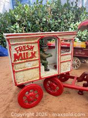 MaxSold Auction: Coca-Cola Vintage-Style Cast Iron Horse-Drawn Wagon Set - Pasadena (California, USA) PARTNER MANAGED Estate Sale Online Auction - N. Pasadena Avenue
