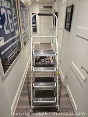 MaxSold Auction: Steel 4 Step Folding Ladder - Toronto (Ontario, Canada) SELLER MANAGED Downsizing Online Auction -  Almore Avenue