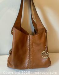 MaxSold Auction: Michael Kors Brown Cognac Leather Shoulder Hobo Bag - Toronto (Ontario, Canada) SELLER MANAGED Moving Online Auction - Herne Hill