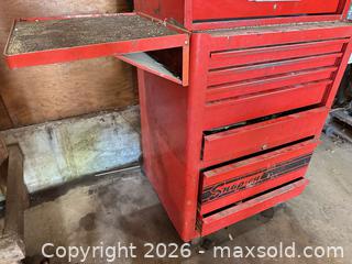 MaxSold Auction: Snap-on 7-Drawer Red Rolling Tool Chest includes contents  - Surrey (British Columbia, Canada) SELLER MANAGED Estate Sale Online Auction -  121 Street