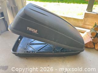 MaxSold Auction: Thule Excursion Roof Cargo Box, Medium, Black - Surrey (British Columbia, Canada) SELLER MANAGED Estate Sale Online Auction -  121 Street