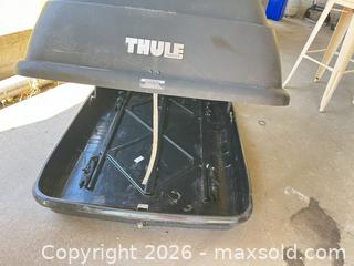 MaxSold Auction: Thule Excursion Roof Cargo Box, Medium, Black - Surrey (British Columbia, Canada) SELLER MANAGED Estate Sale Online Auction -  121 Street