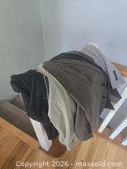 MaxSold Auction: Men's Blazers & Jackets Assorted Lot — 7+ Pieces - Saanich (British Columbia, Canada) SELLER MANAGED Moving Online Auction - Lochside Drive