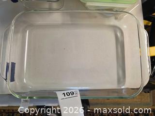 MaxSold Auction: Pyrex Glass Bakeware & Storage Set (10-15 pcs) - Eldersburg (Maryland, USA) PARTNER MANAGED Moving Online Auction - Streaker Road