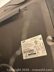MaxSold Auction: Samsung 55 inch Smart LED/LCD TV UN55ES6150 (approx.) - Eldersburg (Maryland, USA) PARTNER MANAGED Moving Online Auction - Streaker Road