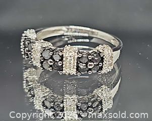 MaxSold Auction: 10K White Gold Ring with Black & White Diamond Cluster Band, Size 6.25 - Hatboro (Pennsylvania, USA) PARTNER MANAGED Estate Sale Online Auction -  Jacksonville Road