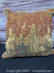 MaxSold Auction: Medieval Tapestry Pillow & Ornate Gold Picture Frames Bundle - Hatboro (Pennsylvania, USA) PARTNER MANAGED Estate Sale Online Auction -  Jacksonville Road