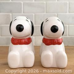 MaxSold Auction: Vintage B&M Inc., Snoopy Salt and Pepper Shakers, 1970s Taiwan - Toronto (Ontario, Canada) SELLER MANAGED Reseller Online Auction - Ellsworth Avenue