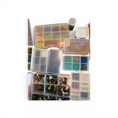 MaxSold Auction: Beads Lot 2 - Gig Harbor (Washington, USA) SELLER MANAGED Downsizing Online Auction - 64th Street