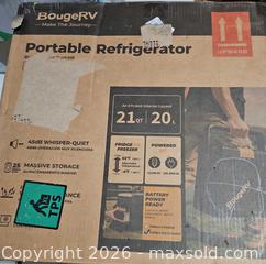 MaxSold Auction: 20 Litre Refrigerator/ Freezer - Toronto (Ontario, Canada) SELLER MANAGED Reseller Online Auction - Birchmont Road (STORAGE)