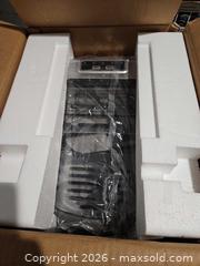 MaxSold Auction: Goveelife Smart Countertop Ice Maker - Toronto (Ontario, Canada) SELLER MANAGED Reseller Online Auction - Birchmont Road (STORAGE)