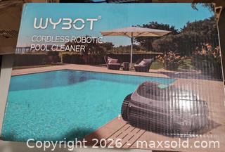 MaxSold Auction: WYBOT C1 Pool Vacuum Robot for Above Ground & Inground Pools - Toronto (Ontario, Canada) SELLER MANAGED Reseller Online Auction - Birchmont Road (STORAGE)
