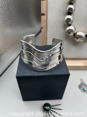 MaxSold Auction: Vintage Sterling Silver Jewelry Lot – 6 Piece Statement Collection - Metro Vancouver A (British Columbia, Canada) UBC Endowment Lands SELLER MANAGED Estate Sale Online Auction - Wesbrook Crescent