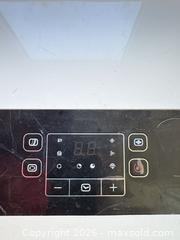 MaxSold Auction: UberHaus MDK-30AEN1-BA9 30 Pint Dehumidifier B - Portland (Ontario, Canada) Moving Online Auction - R29 Road 
