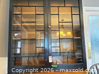 MaxSold Auction: Solid Wood Hutch / China Cabinet D - Newmarket (Ontario, Canada) Downsizing Online Auction - Alex Doner Drive