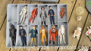 MaxSold Auction: Kenner Vintage Star Wars Action Figures & Vehicles with Case - Leeds And The Thousand Islands (Ontario, Canada) SELLER MANAGED Downsizing Online Auction - 1000 Islands Parkway