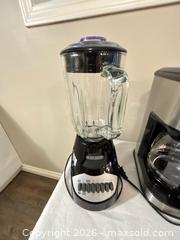 MaxSold Auction: Kitchen Appliance Lot: Toaster, Blender, Coffee Maker, Kettle, Grinder - Central Saanich (British Columbia, Canada) PARTNER MANAGED Moving Online Auction - Butler Crescent