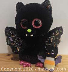 MaxSold Auction: Beanie Boo bats Dart and Radar Keychain mini - Toronto (Ontario, Canada) SELLER MANAGED Moving Online Auction -  Roncesvalles Avenue (CONDO)