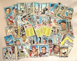 MaxSold Auction: 1967 Topps/OPC Baseball LARGE Lot of 161 Different Cards - Ajax (Ontario, Canada) SELLER MANAGED Reseller Online Auction - Harwood Ave. N (STORAGE)