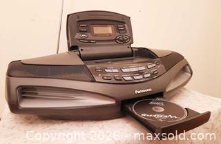 MaxSold Auction: High Quality PANASONIC Late Model Cobra Top Boombox/Ghetto Blaster w/ Compatible Remote - Ottawa (Ontario, Canada) SELLER MANAGED Downsizing Online Auction -  Russell Road