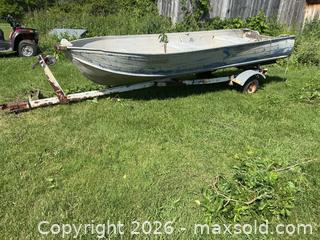 MaxSold Auction: 14 Ft Aluminum Boat And Trailer A - Greater Napanee (Ontario, Canada) PARTNER MANAGED Downsizing Online Auction - County Road 9